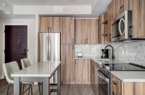 North Capitol Street Apartment | Blueground | Sursum Corda, rooftop, nr National Mall
