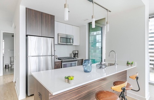 Downtown Chicago Apartment | Blueground | The Loop, pool, nr Millennium Park