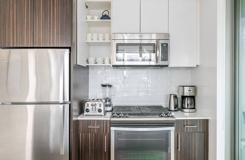 Downtown Chicago Apartment | Blueground | The Loop, pool, nr Millennium Park