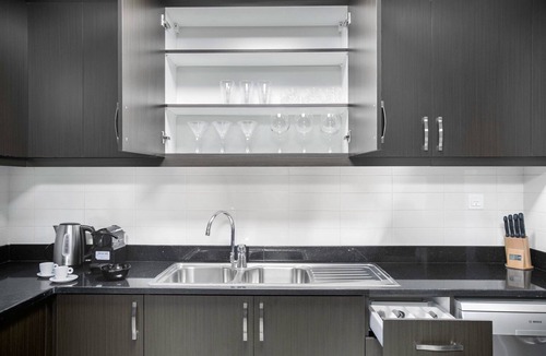 Trade Center Apartment | Blueground | Trade Centre 1, pool, nr Dubai Mall