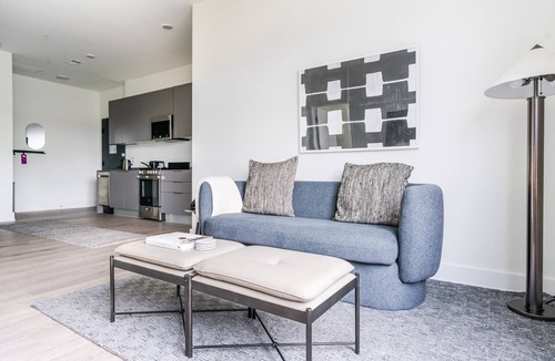 Truxton Circle Apartment | Blueground | Truxton Circle, fitness, nr Union Market
