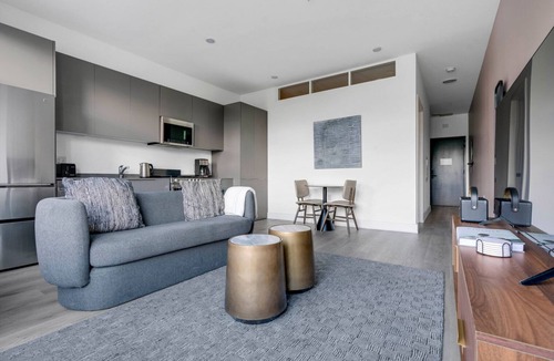 Truxton Circle Apartment | Blueground | Truxton Circle, fitness center, nr Capitol