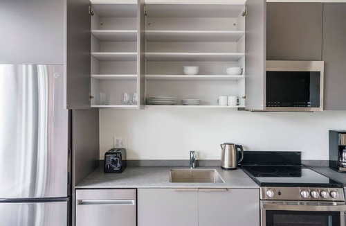 Truxton Circle Apartment | Blueground | Truxton Circle, view, nr Union Station