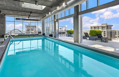 West Loop Gate Apartment | Blueground | West Loop Gate, pool, nr Union Station