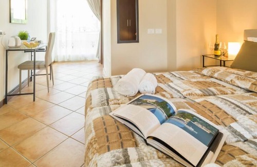 Olginate Hostel | Bluelake Inn - Ostello
