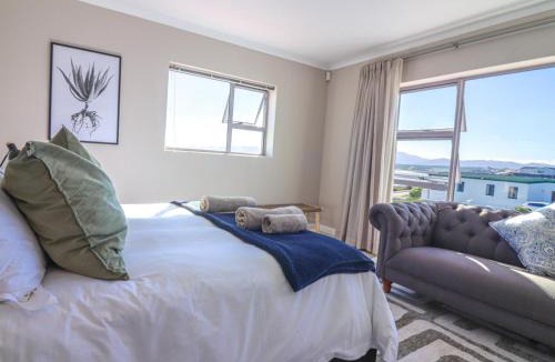 De Kelders Villa | Bluemist Accommodation