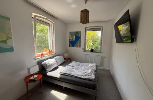 Ehrenstein Apartment | Bluestone Appartments - 26qm free and near parking