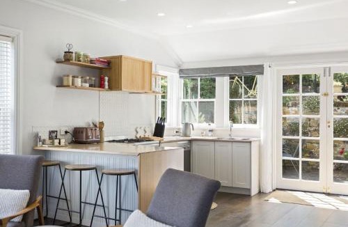 Launceston CBD House | Bluestone Cottage Launceston