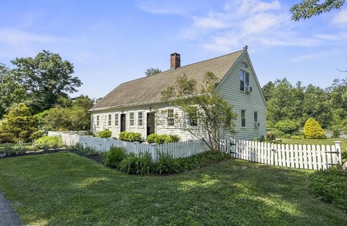 Goshen House | Bluestone Cottage