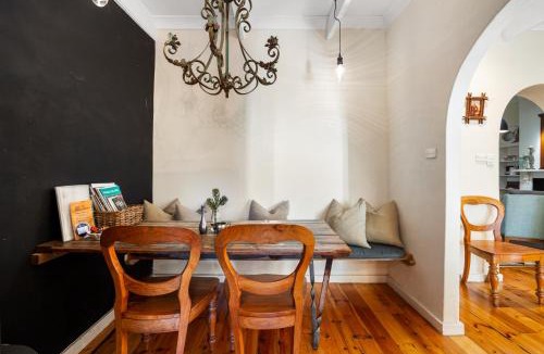 Adelaide Central Business District Apartment | Bluestone Cottage - Vintage Courtyard Charm in CBD