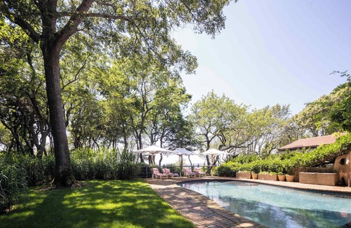 North Haven House | Bluffside Cove by Rove Travel | Villa with Pool & Sauna