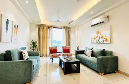 Gurugram Apartment | BluO 3BHK Golf Course Road - Balcony, Lift, Terrace