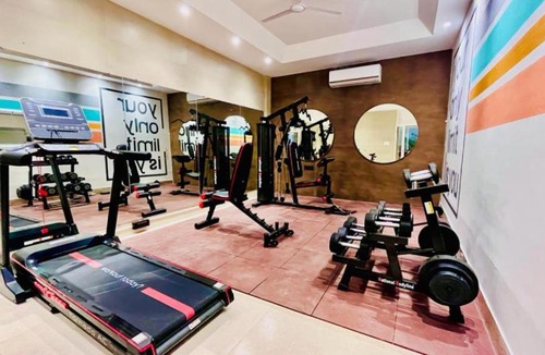 DLF Phase 3 Hotel | BluO Studio4 DLF Cybercity - Balcony, Gym TT, Lift