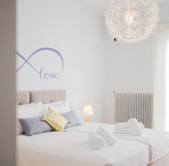 Kolonaki Apartment | Bluscapes Home