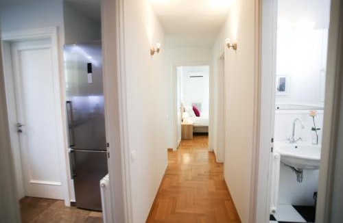Kolonaki Apartment | Bluscapes Home