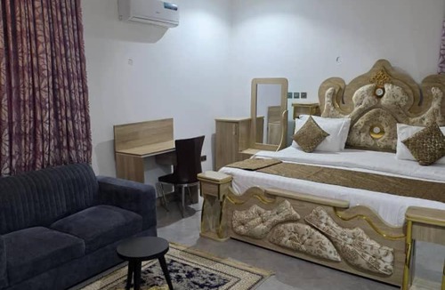 Asokoro Apartment | blyandscholhomes