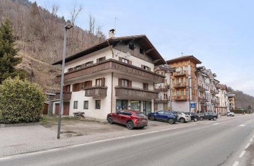Pellizzano Bed & Breakfast | Bnb and Breakfast Pellizzano