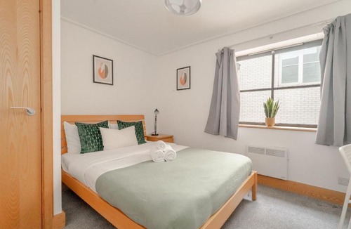 The City of London Apartment | BnBNova - 2BR Near Covent Garden - Holborn