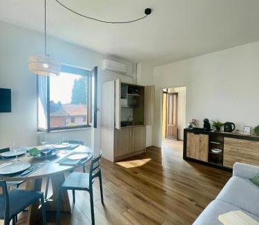 Travedona-Monate Apartment | Bnbook Al castello