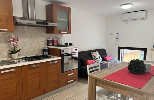 Pero Apartment | Bnbook - Olona C
