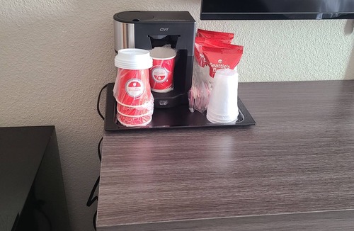 Lamar Heights Hotel | Boarders Inn & Suites by Cobblestone Hotels - Lamar