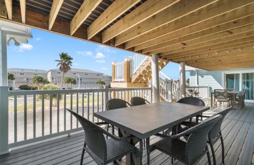 Pensacola Beach House | Boardwalk Unit A4