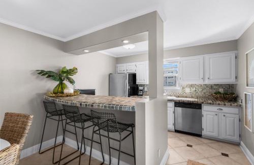 Pensacola Beach House | Boardwalk Unit A4