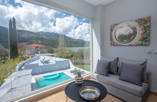 Nidri Villa | Boat Villa