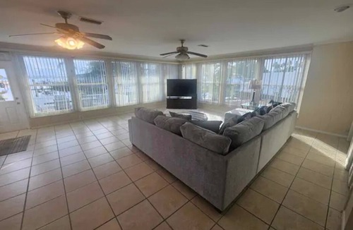 Whitney Beach House | Boaters Gateway
