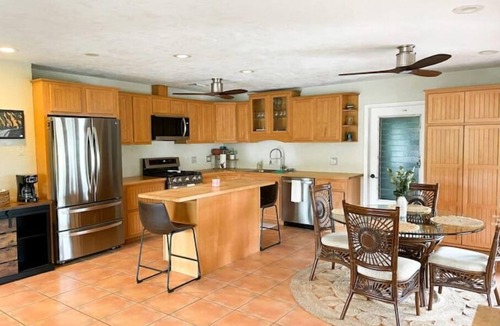 Big Pine Key House | Boater’s Paradise: 3BR Canal Front Home + Fish Cleaning Station