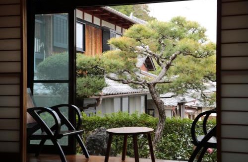Kameoka House | Bob's house