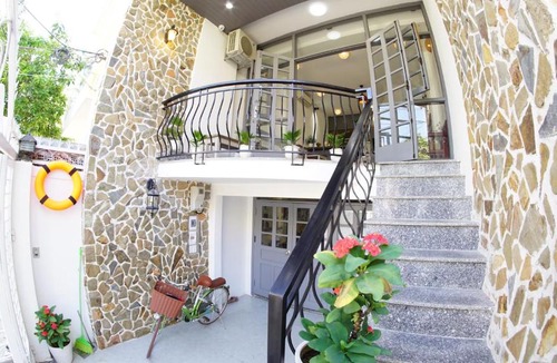 Son Tra House | BoBo House Danang