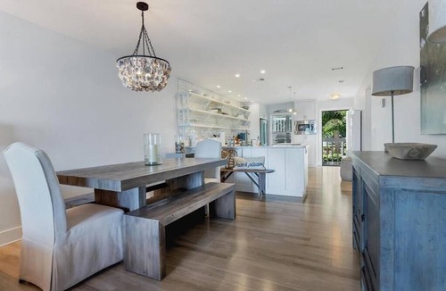 Gasparilla Island Condo | Boca Grande North - 75: A cozy 2BR retreat with water views in Boca Grande, FL.
