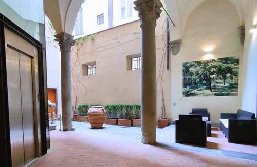 San Frediano Apartment | Boccaccio elegant apartment in Oltrarno