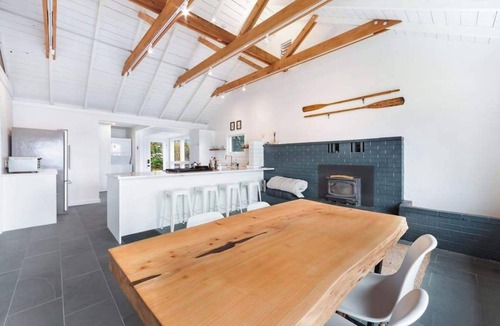 Old Town House | Bodega Harbour Dog-Friendly Bay View Bungalow with Sauna