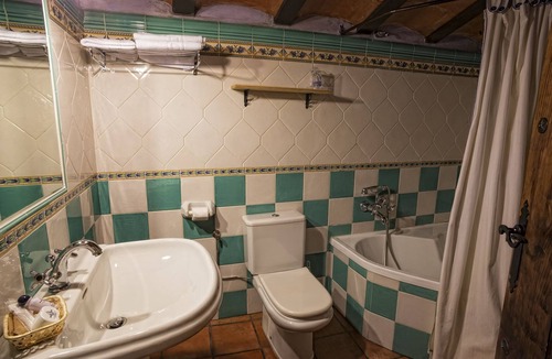 Casas de Roldan Hotel | Bodega la Venta