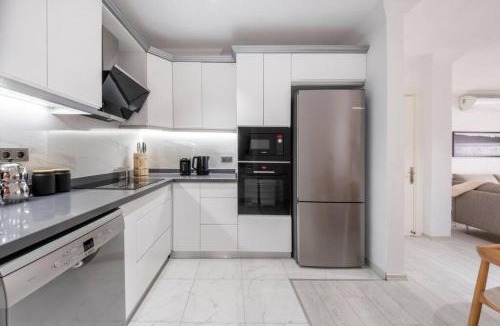 Bodrum City Center Apartment | Bodrum Center 2 Bedroom Calm Modern Garden Floor Flat - Yeni Dunya Bodrum