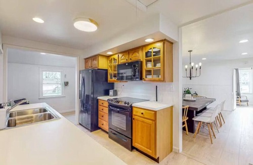 Earlville House | Bohemia River Retreat, a Cecil Co. gem!