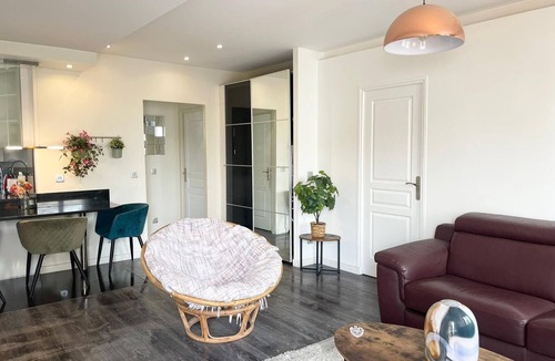 Savigny-sur-Orge Apartment | Bohemian & Chic. Comfort Paris-Orly. Parking