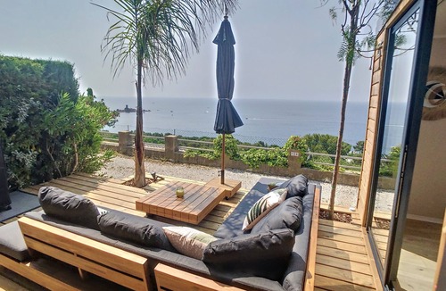 Le Dramont Ski Chalet | Bohemian hut - Exceptional view of Cap Estérel, Ile d'Or, St-Tropez
