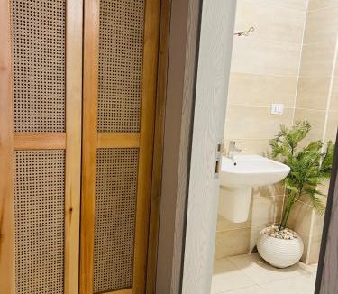 Zafarana Ski Chalet | Boho-Chic Beachfront Villa Ain Sokhna, Garden