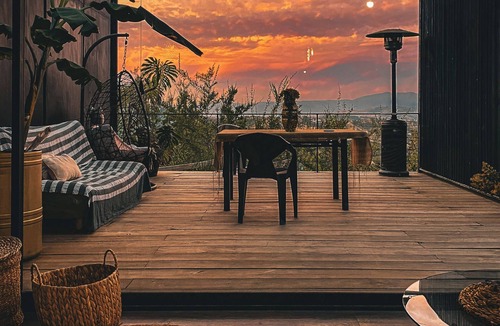 Villa Alemana Cabin | Boho-Chic Cabin: Private Sauna, Freestanding Tub & Views
