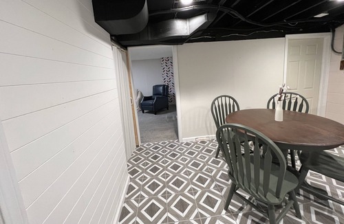 Greenwood House | Boho Chic family home - 15 minute drive to Downtown Indianapolis