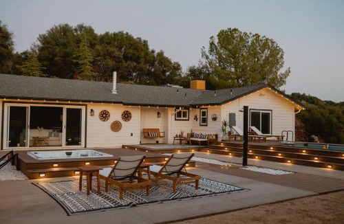 Ahwahnee House | Boho chic oasis by Casa Oso with pool, spa and views