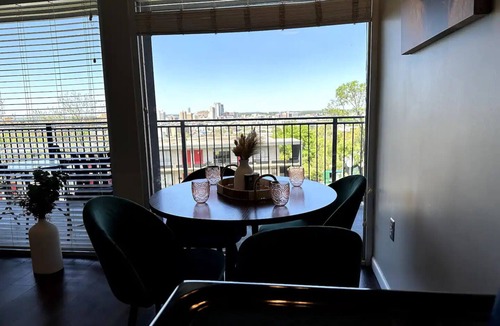 Birmingham Condo | Boho in B'ham, with a view!