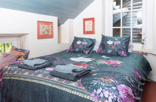 Portengen House | BoHo - Jacuzzi, Sauna, BBQ, Garden close to Amsterdam & Utrecht - Sleeps 24