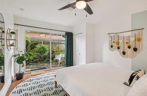 Bearss Plaza Villa | Boho Oasis Close to Everything in Tampa