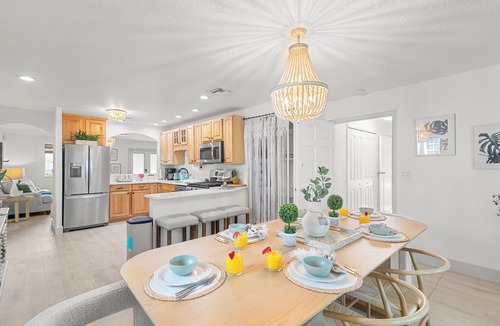 Old Northwood Historic District House | Boho Oasis - Pool, Jacuzzi & Pool Table