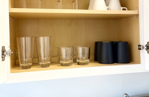 Elizabeth Apartment | Boho Queen Studio Near NYC, EWR, MetLife