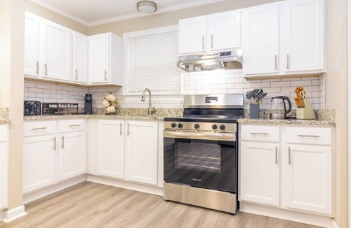 Columbus House | Boho Retreat that sleeps 8, 3bd 2bath centrally located to Ft. Moore and CSU